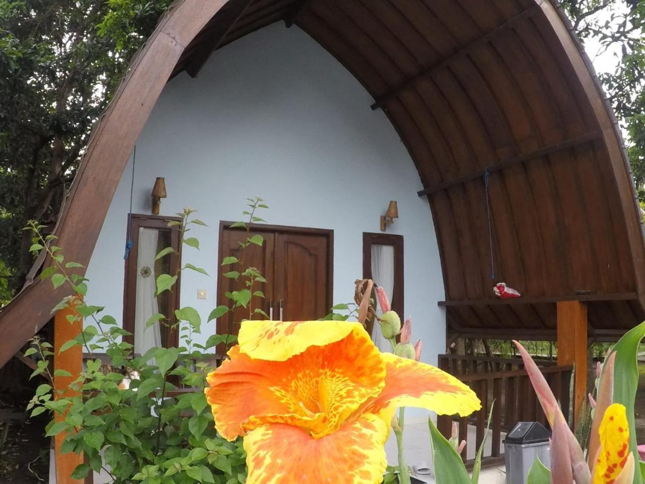 Ina Gili Guesthouse Gili Air Kültér fotó